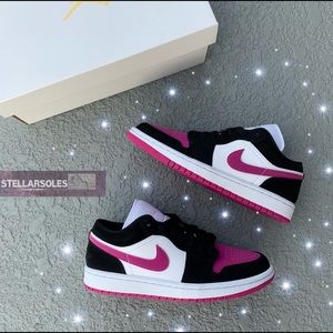 NIB Women’s Air Jordan 1 Low Cactus Flower Size 7